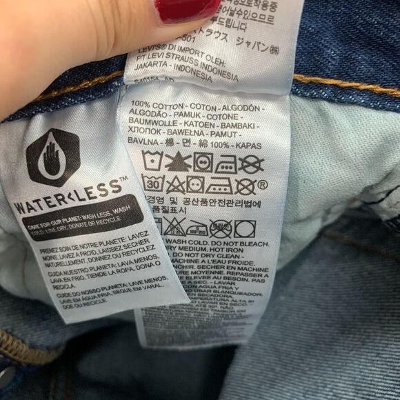 Levis 501 Jean Mens 36x32 Medium Wash Straight Leg Button Fly Overlock Stitch - Picture 8 of 10